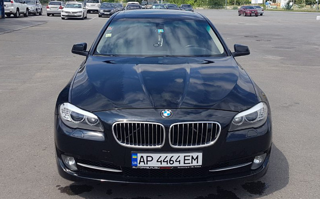 Аренда BMW 5 F10 на свадьбу Запорожье