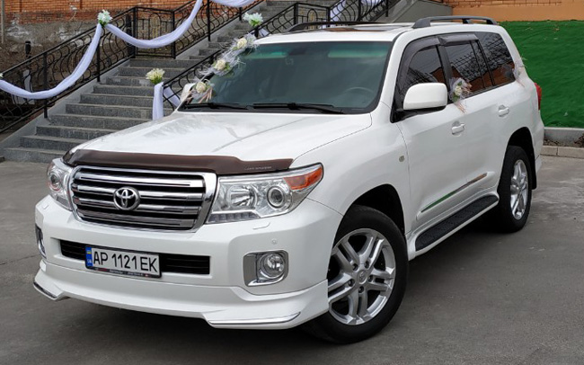 Аренда Toyota Land Cruiser 200 на свадьбу Запоріжжя