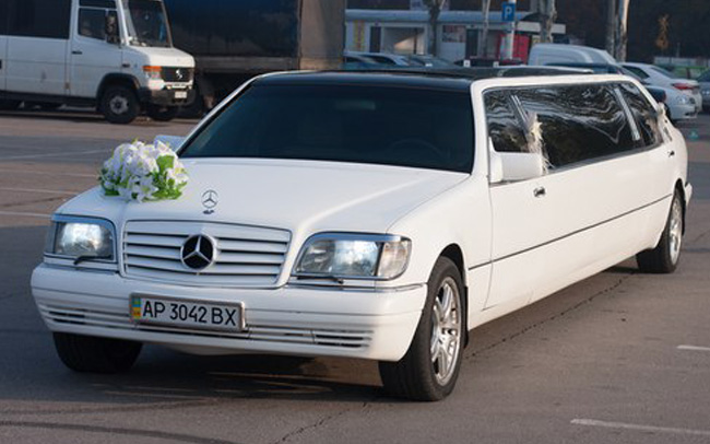 Аренда Лимузин Mercedes S-Class W140 на свадьбу Запорожье