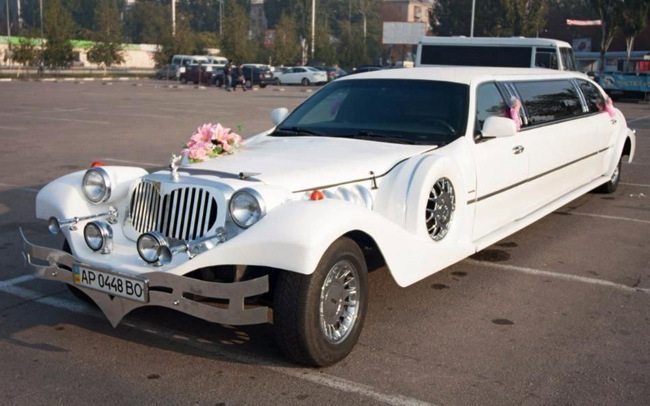 Аренда Лимузин Excalibur на свадьбу Запорожье